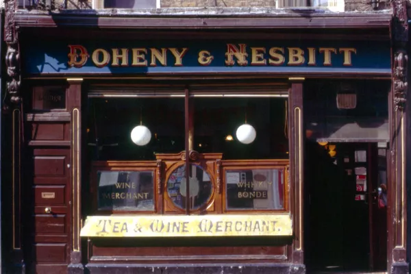 Business Declines At Dublin Pub Doheny & Nesbitt