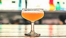 Cocktail Delivery Business Owned By Irish Businesswoman And Her Husband Records Turnover Of Approximately £250k