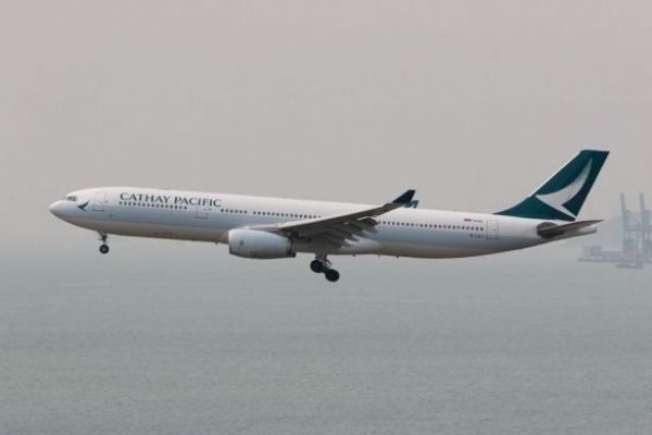 Cathay Pacific To Require COVID-19 Vaccinations For Hong Kong Airline Crew By August 31; Forecasts Reduced Monthly Cash Burn In H2