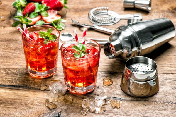 Cocktail Sales On The Up In Ireland, Says CGA By NielsenIQ