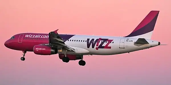 Wizz Air To Cut January Flying Plans; CEO Says Shareholder Vote Curbs Meet Post-Brexit Rules