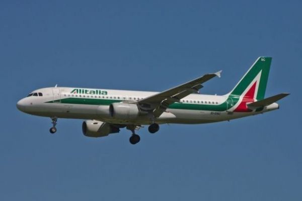 EU Says Alitalia Brand Must Go In Airline's Revamp
