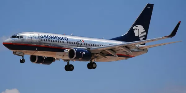 Aeromexico Shares Rise More Than 22% After Restructuring Deals