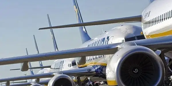 Ryanair Sees Annual Loss Near The Middle Of Forecast Range