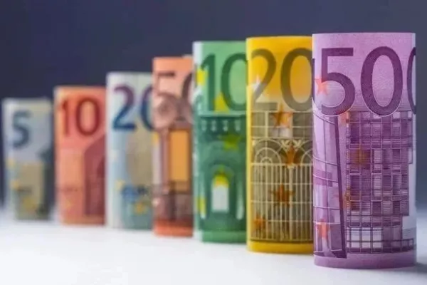 Social Spending Increased In May, Says Bank Of Ireland