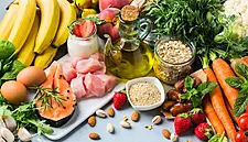 Unilever Investors Call AGM Vote To Push For Healthy-Food Targets