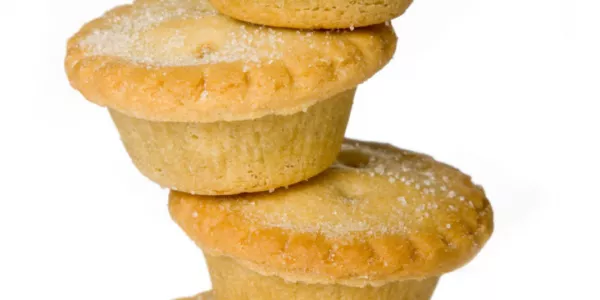 Exceedingly Good Christmas For Mr Kipling Cakes Spurs Premier Foods' Outlook