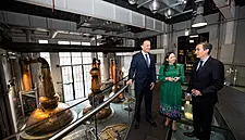 Tánaiste Visits Dublin's Roe & Co Distillery As Brewery And Distillery Visitor Centres Anticipate Stronger Summer