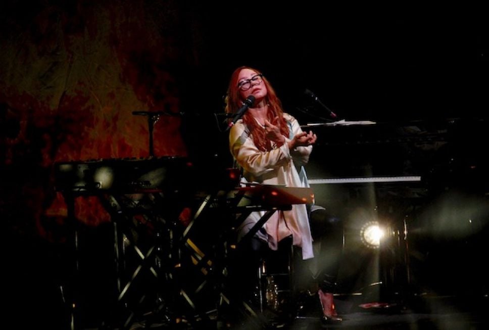 Tori Amos Covers Two Sinéad Oconnor Songs In Tribute At San Fransisco Show Hotpress