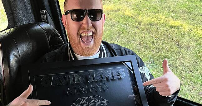 O single de sucesso de Gavin James, ‘Always’, é certificado Diamante no Brasil