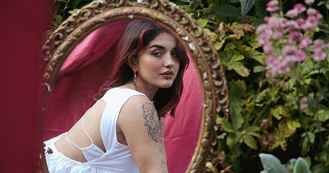 Hot For 2024 Irish Acts: Qbanaa - Vimarsana News