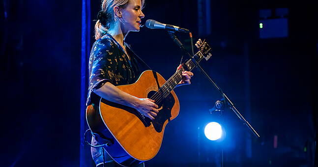 Track of the Day: Gemma Hayes - 'High & Low' - Vimarsana News