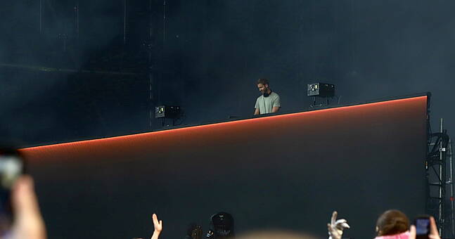 Live Report: Calvin Harris turns Marlay Park into his personal nightclub - Vimarsana News