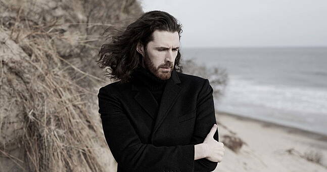 Hozier debuts at No.5 on the Billboard Hot 100 - Vimarsana News