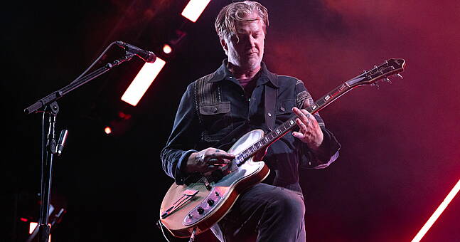 Live Report: Queens Of The Stone Age triumph at the 3Arena - Vimarsana News