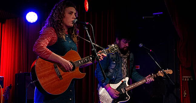 Live Review: Night two of The Next Big Thing Festival featuring Sweet Jane, Kate Dineen and Foise - Vimarsana News