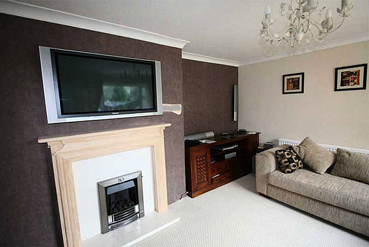 Celtic Tiger Crimes against Interiors #3: The Blah Beige Sitting Room