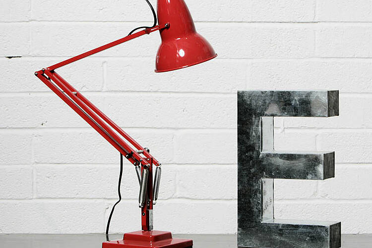 9 industrial lights, lamps and pendants