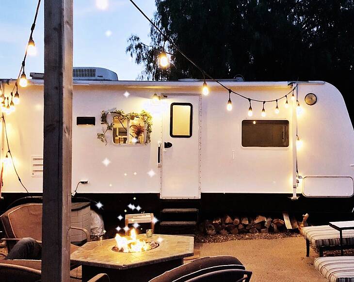 A couple spent 3K on revamping this campervan for their family of five