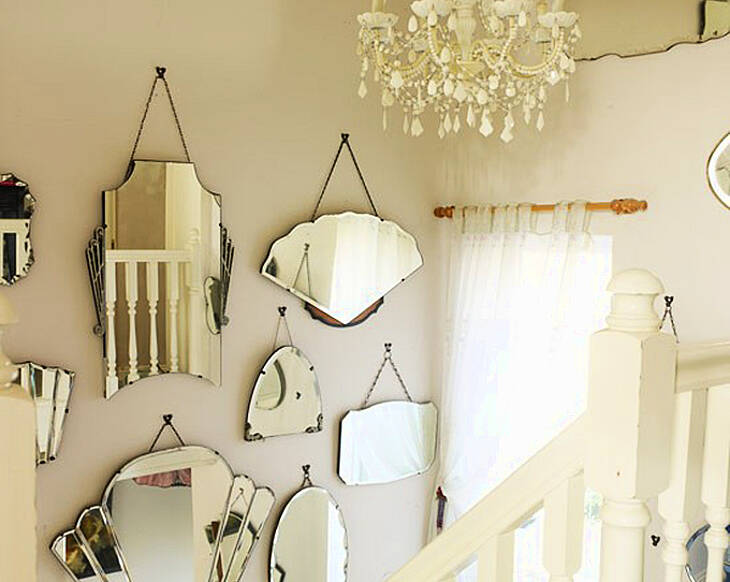 Create a vintage mirror display