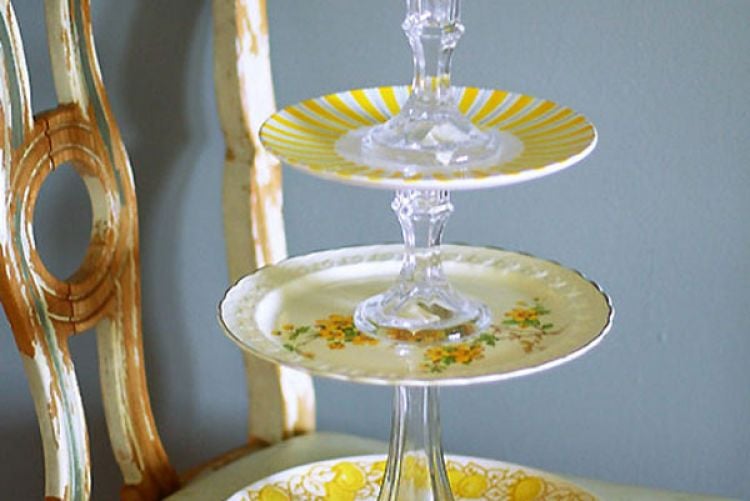 How to make a vintage cake stand