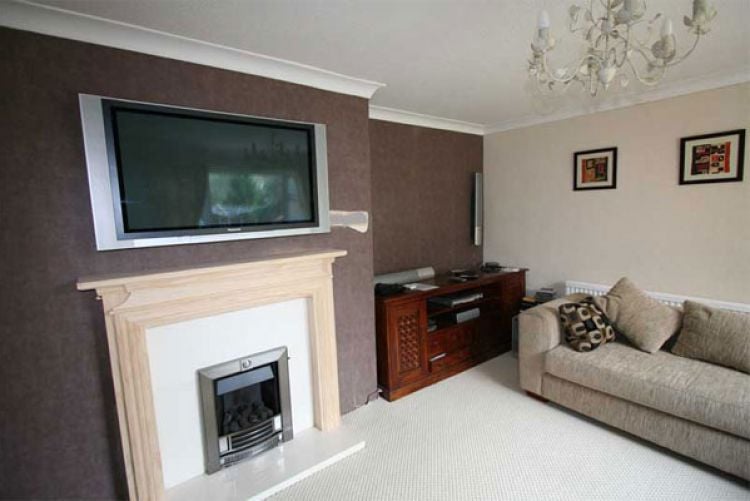 Celtic Tiger Crimes against Interiors #3: The Blah Beige Sitting Room