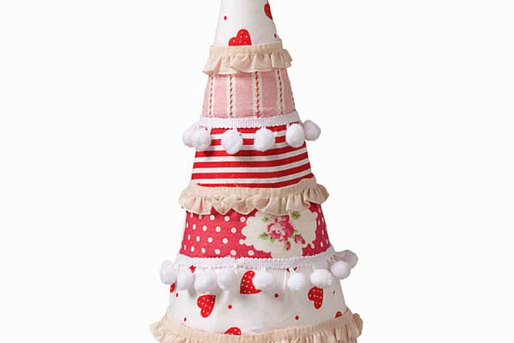 How to Make a Fabric Christmas Tree