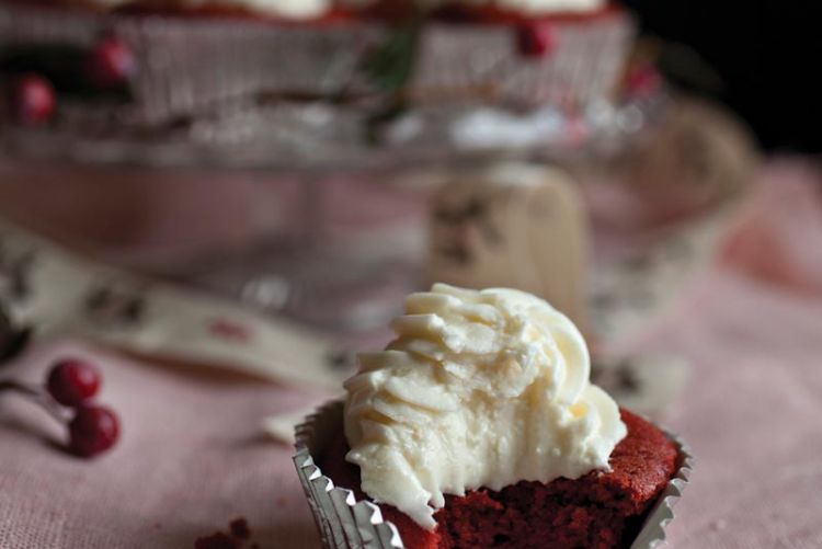 Sweet Treats: Sophie Kooks' Red Velvet Cupcakes