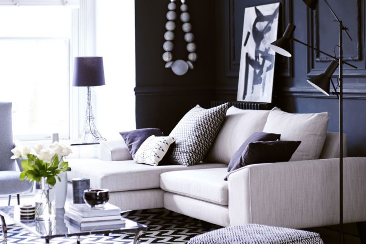 Monochrome your home: 12 items under €20