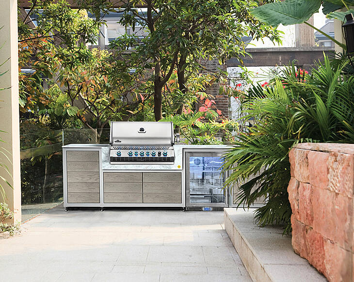 14 steps to the perfect outdoor kitchen