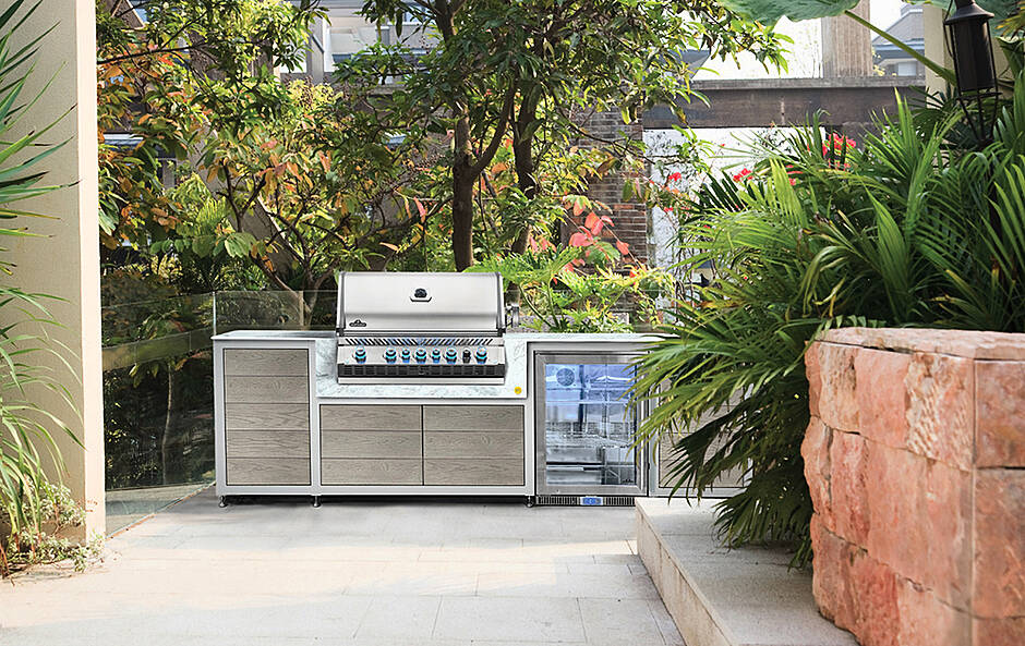 14 steps to the perfect outdoor kitchen