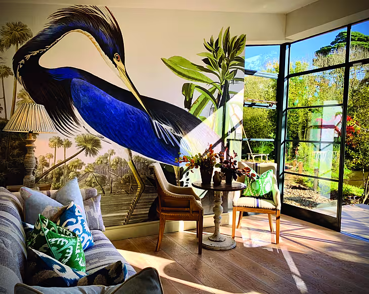 Epicurean Adventures Go for the food; stay for the décor.