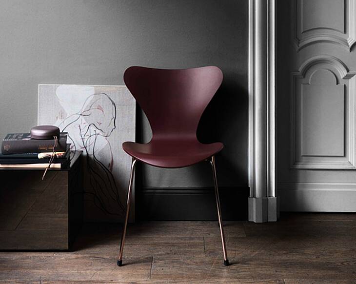 WIN! This gorgeous, limited edition Fritz Hansen Iconic Series 7 chair worth €600