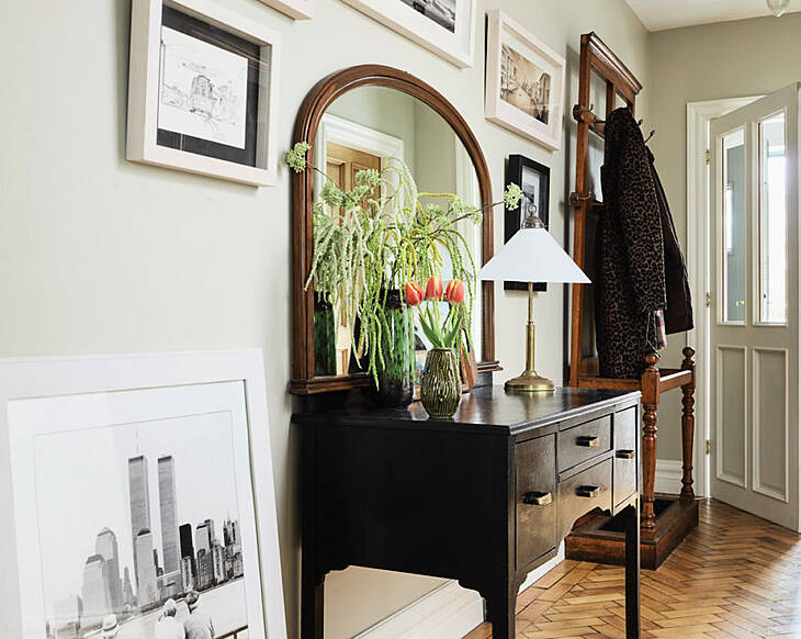7 hallway decor ideas that will make a great first impression