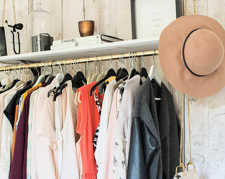 5 small ways to fit decluttering into your morning routine