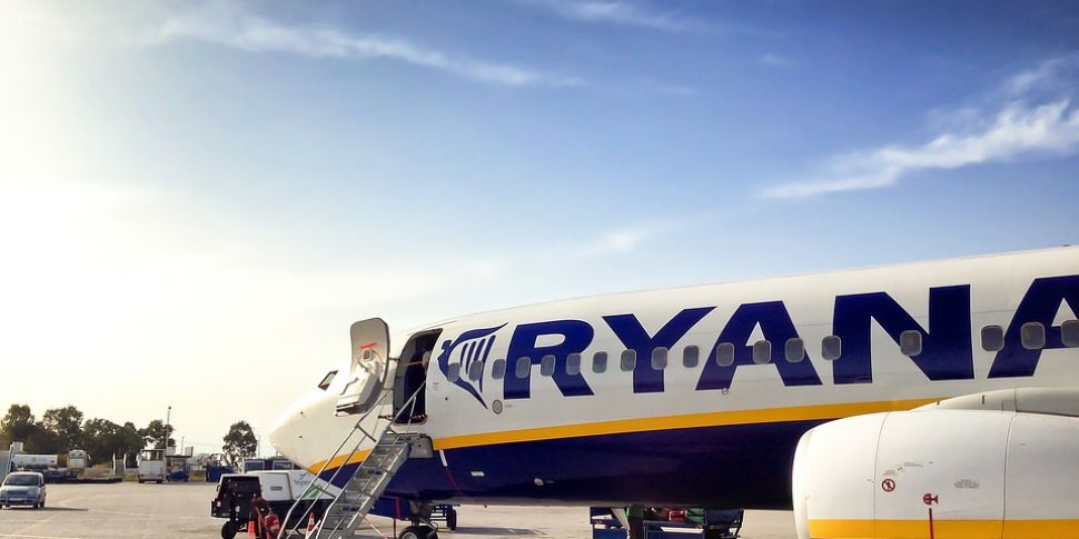 Bomb scare on Ryanair flight t...