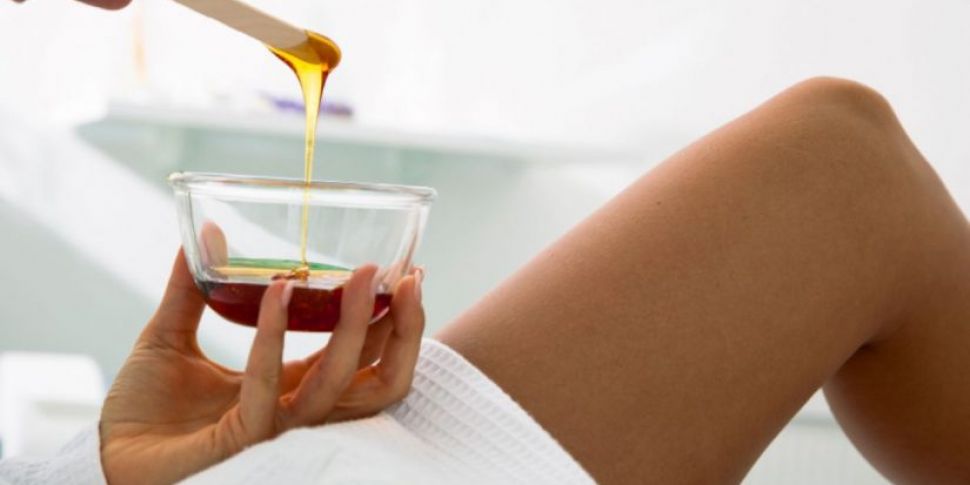 A woman tried waxing at home a...