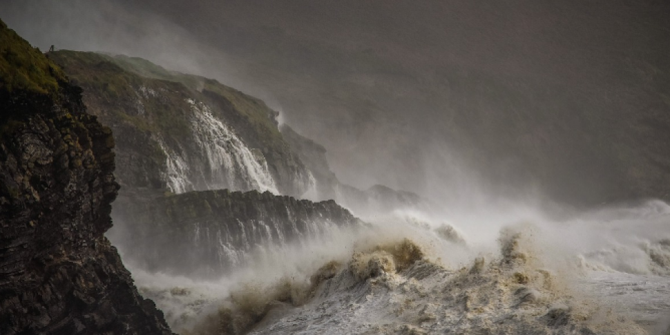 Met Éireann issues weather war...