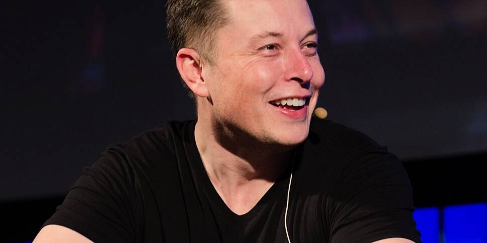 Elon Musk to help Irish town g...