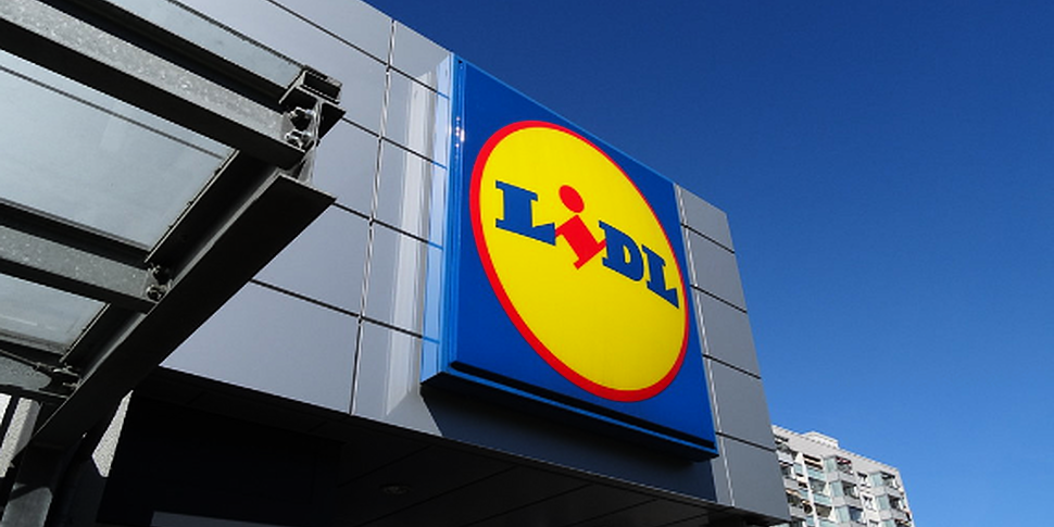 Lidl looking to hire 400 peopl...