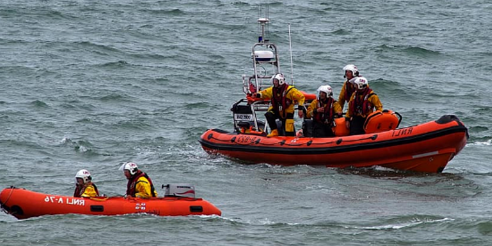 Two missing paddle-boarders fo...