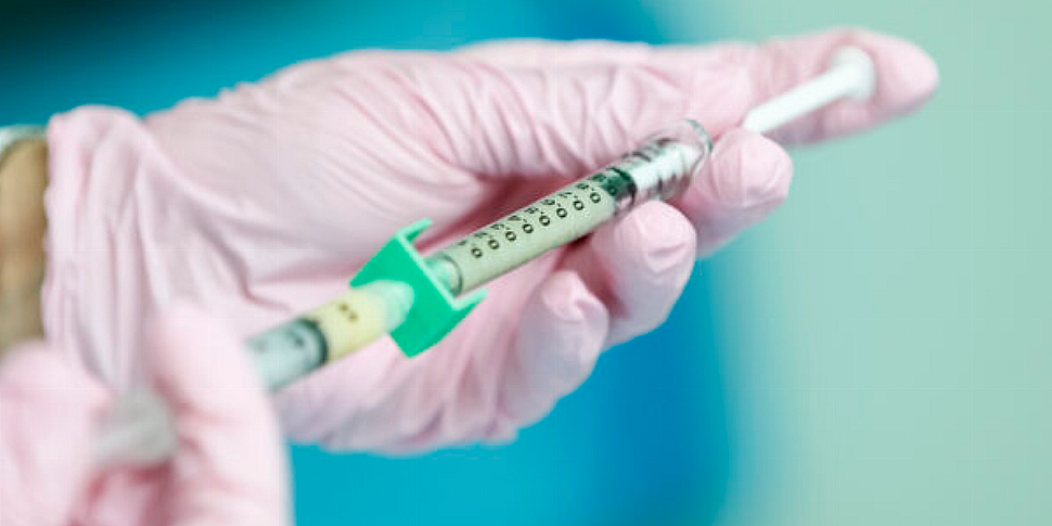 Vaccine 'certificates' could b...