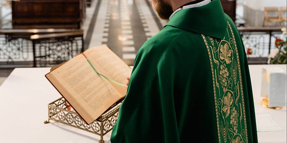 Irish Priest in Luxembourg mov...