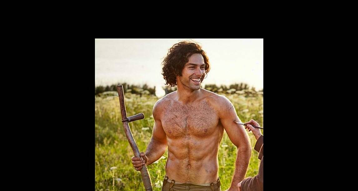 Irish Actor Aidan Turner S Shirtless Scything Scene In Poldark Wins Him Tv Moment Of The Year