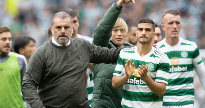 Celtic fans urged to respect minute's applause for the Queen
