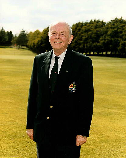 Bernard Peter Hynes, class '44 - KnockUnion.ie