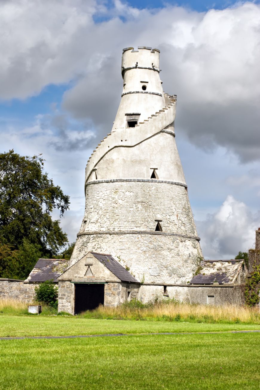 15 Of The Greatest Architectural Landmarks In Ireland You Have To Visit