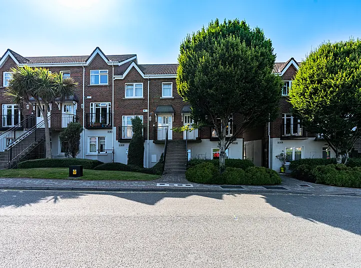 39 Whately Place, Stillorgan, Co. Dublin