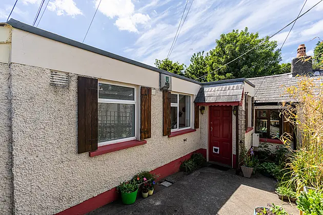 32 Millmount Grove, Windy Arbour, Dublin 14