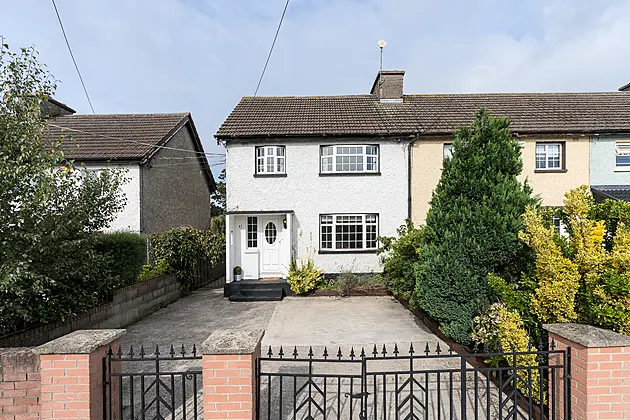 42 Mckee Park, Cabra, Dublin 7